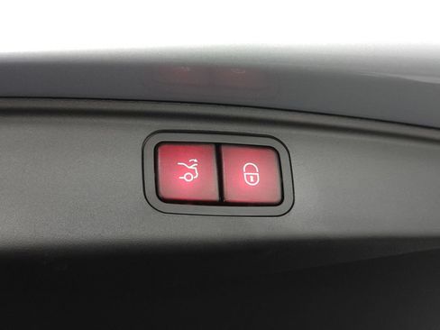 Used 2024 Mercedes-Benz AMG GT 55 image 31