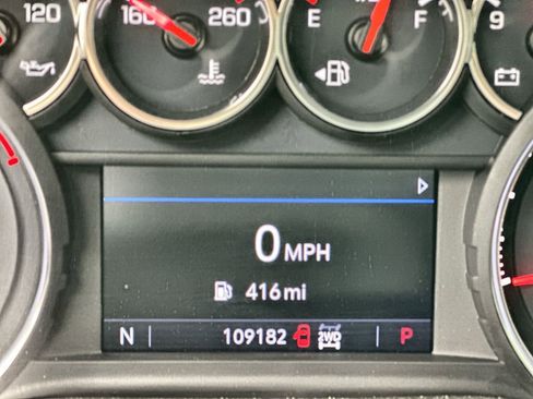 Used 2021 Chevrolet Silverado 1500 RST image 4