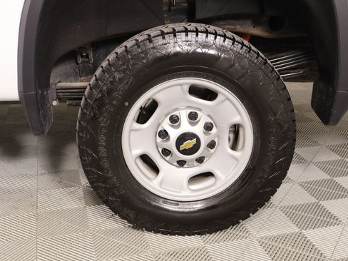 Used 2024 Chevrolet Silverado 2500 W/T w/ WT Convenience Package image 17