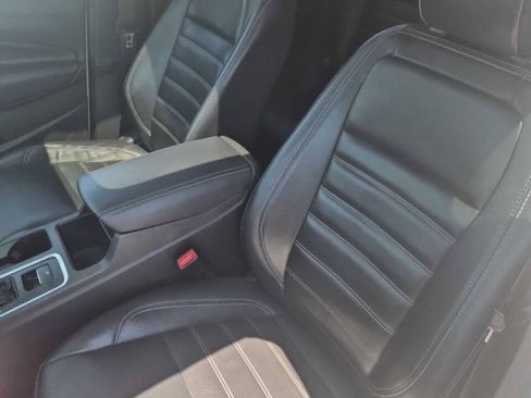 Used 2018 Ford Escape SEL w/ Canadian Touring Package AWD/4WD image 9