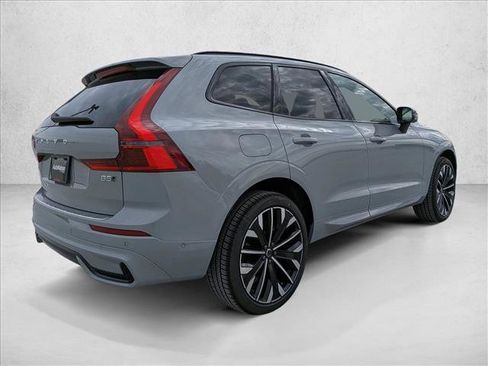 New 2026 Volvo XC60 B5 Ultra w/ Protection Package Premier image 2