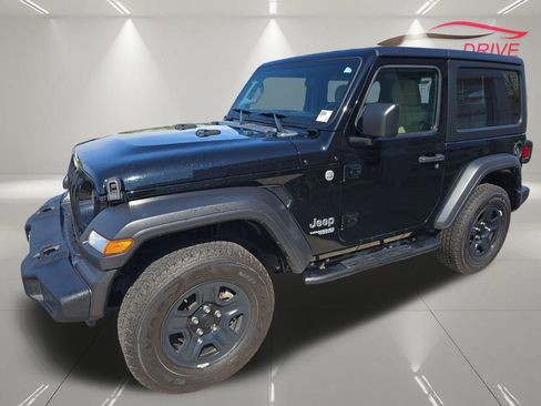 Used 2021 Jeep Wrangler Sport AWD/4WD image 4