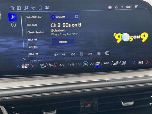 Used 2025 Chevrolet Suburban Premier image 26