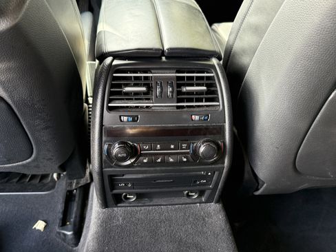 Used 2014 BMW 750Li 4dr Sdn ALPINA B7 LWB RWD image 24