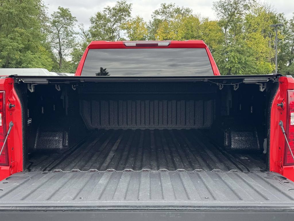 Used 2022 Chevrolet Silverado 1500 Custom w/ LPO, Dark Essentials Package AWD/4WD image 30