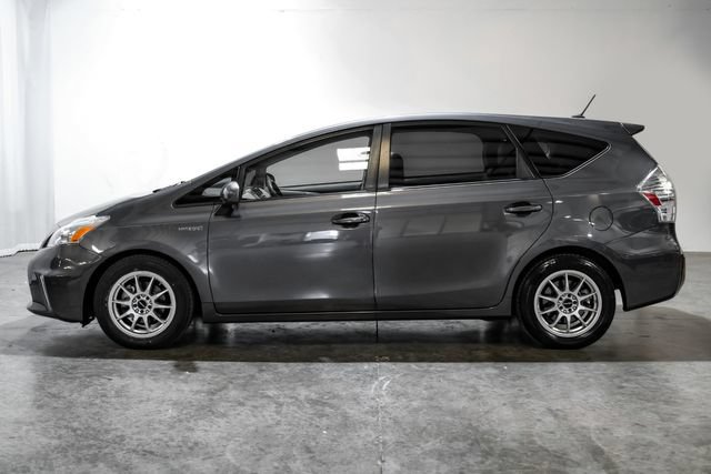 Used 2013 Toyota Prius V Three FWD image 12