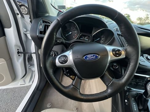 Used 2015 Ford Escape Titanium FWD image 24