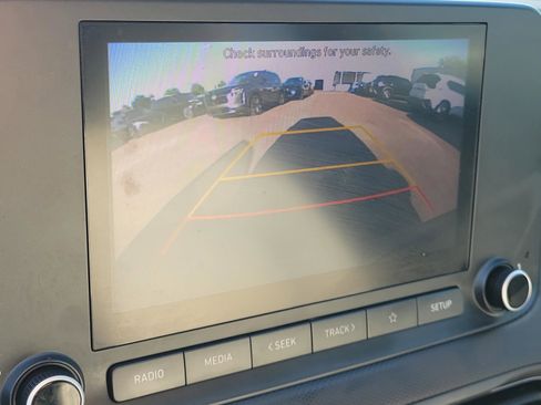 Used 2022 Hyundai Kona SEL image 26