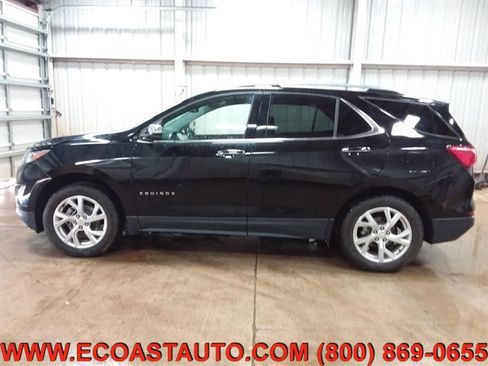 Used 2018 Chevrolet Equinox Premier image 3
