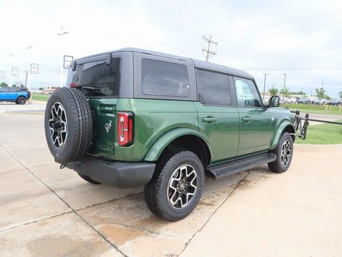 New 2025 Ford Bronco Outer Banks AWD/4WD image 19