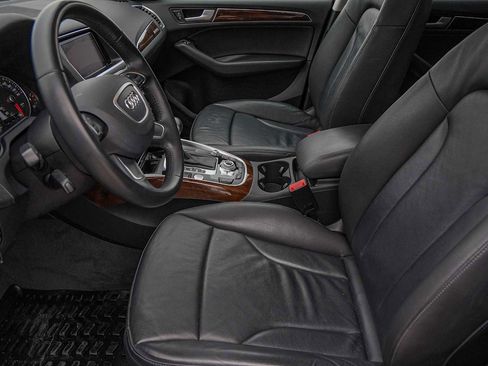 Used 2015 Audi Q5 2.0T Premium Plus w/ Technology Package image 10