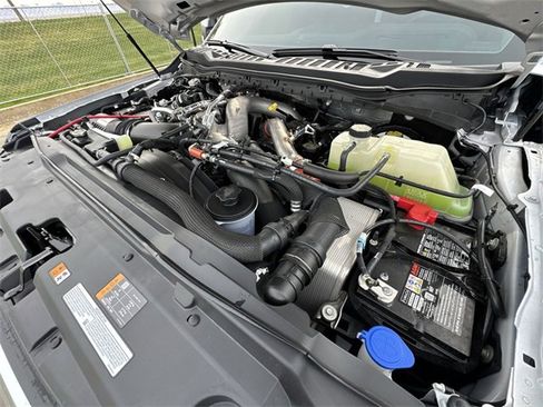 New 2026 Ford F250 Platinum w/ Platinum Plus Package image 27