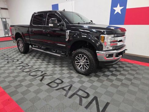Used 2019 Ford F250 Lariat w/ Lariat Ultimate Package image 15