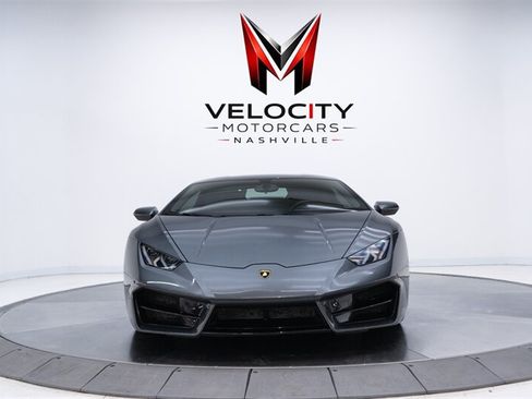 Used 2016 Lamborghini Huracan LP 580-2 RWD image 3