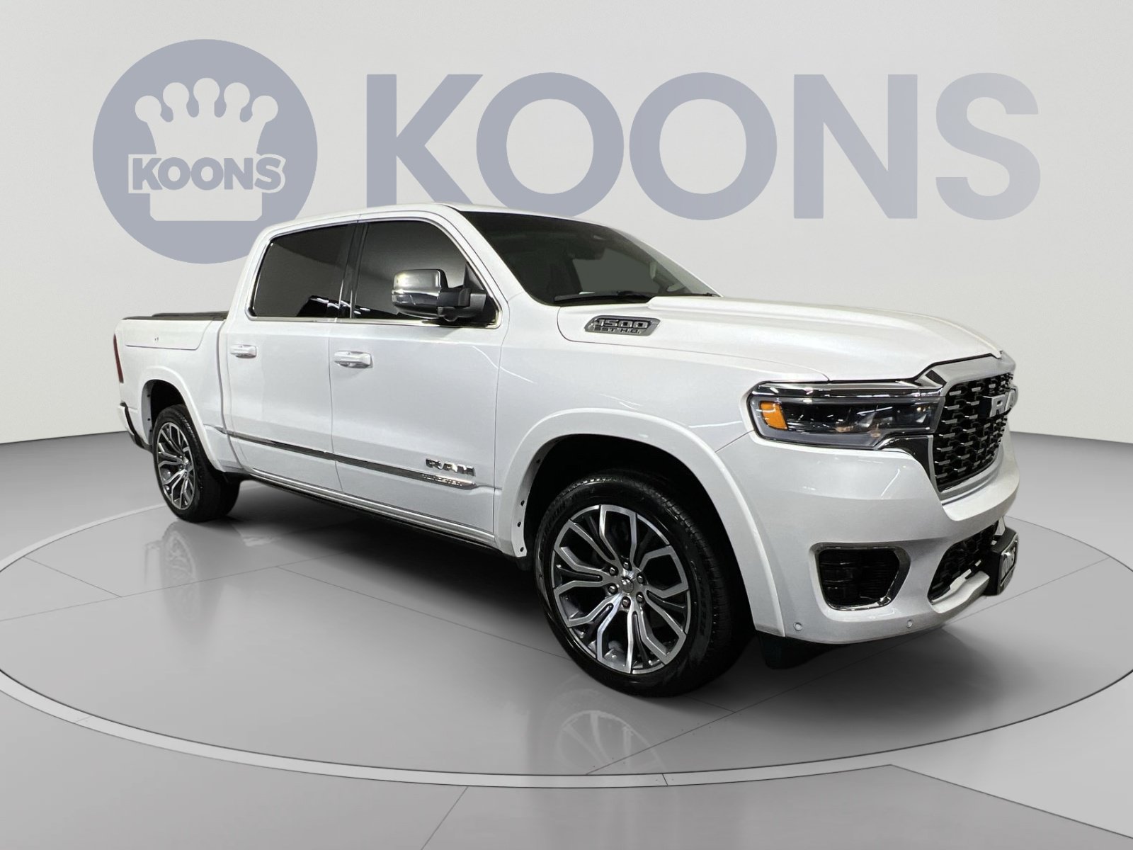 Used 2025 RAM 1500 Tungsten w/ Trailer Tow Group AWD/4WD image 2