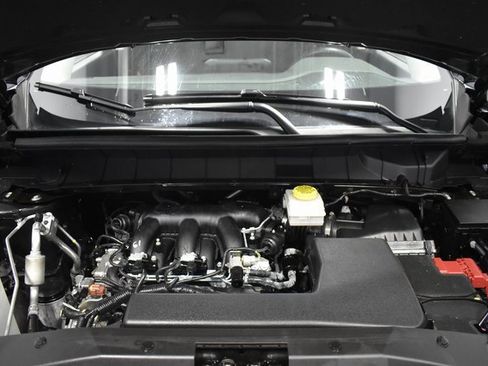 Certified 2024 Nissan Pathfinder S image 31