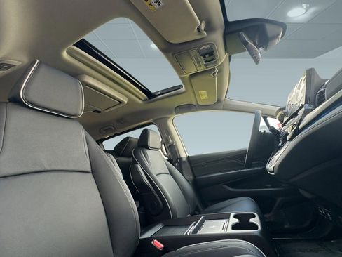 Used 2026 Honda Odyssey Touring image 19