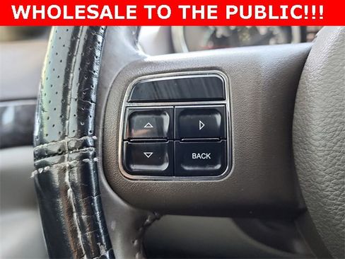 Used 2011 Jeep Grand Cherokee Laredo w/ Trailer Tow Group image 28