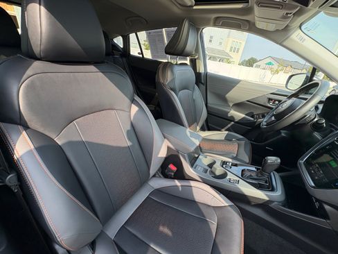 Certified 2024 Subaru Crosstrek 2.5i Limited w/ Crosstrek Mirror Package AWD/4WD image 19