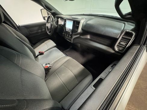 Used 2024 RAM 2500 Tradesman w/ Chrome Appearance Group image 60