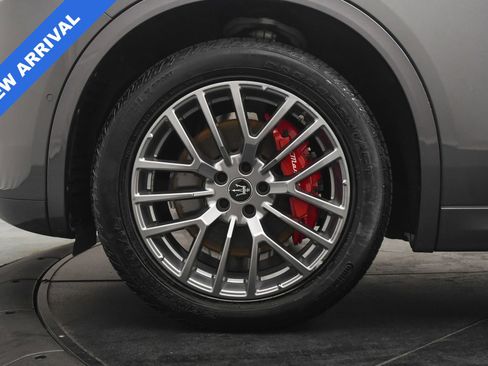 Used 2023 Maserati Grecale GT image 31