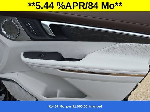 New 2026 Buick Enclave Avenir w/ Super Cruise Package FWD image 9