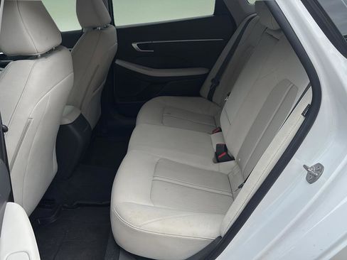 Used 2025 Hyundai Sonata SEL FWD image 15