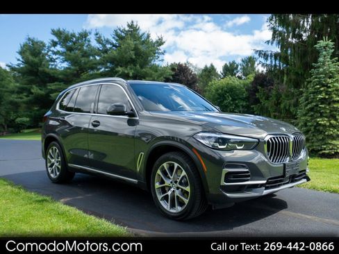 Used 2022 BMW X5 xDrive40i AWD/4WD image 1