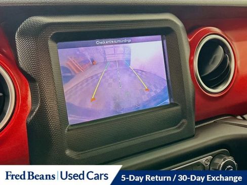 Used 2020 Jeep Wrangler Rubicon w/ Steel Bumper Group image 14