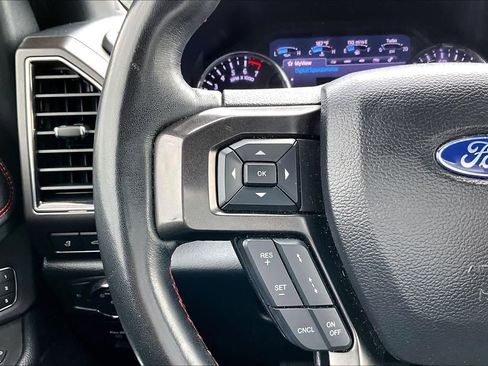 Used 2021 Ford Expedition Max Limited image 23