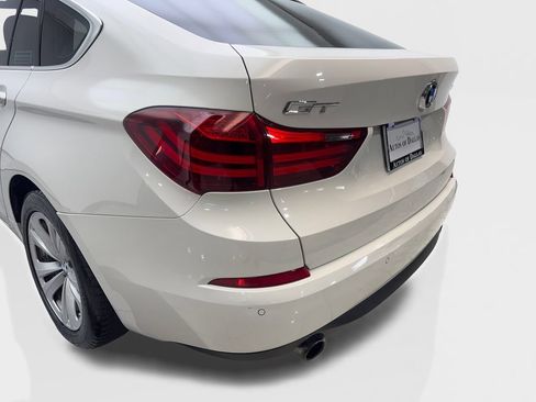 Used 2014 BMW 535i Gran Turismo RWD image 19
