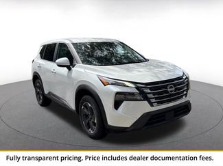 Used 2025 Nissan Rogue SV FWD video 1