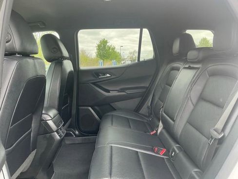 Used 2025 Chevrolet Equinox LT w/ Convenience Package II AWD/4WD image 33