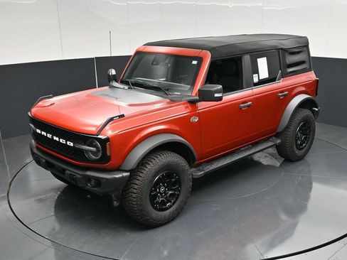 Used 2023 Ford Bronco Wildtrak AWD/4WD image 47