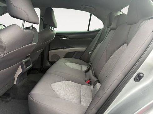 Used 2020 Toyota Camry LE w/ Convenience Package image 13