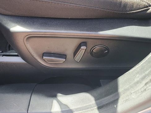 Used 2024 Ford Escape Active AWD/4WD image 18