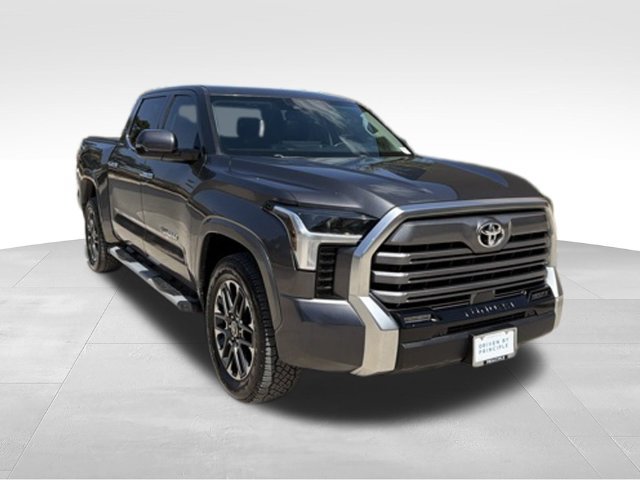 Used 2022 Toyota Tundra Limited AWD/4WD image 6