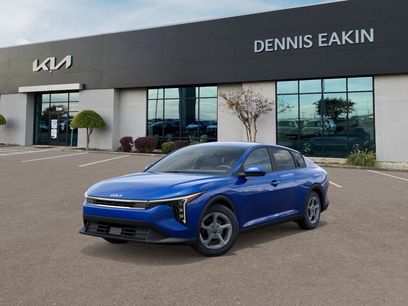 New 2025 Kia K4 LXS
