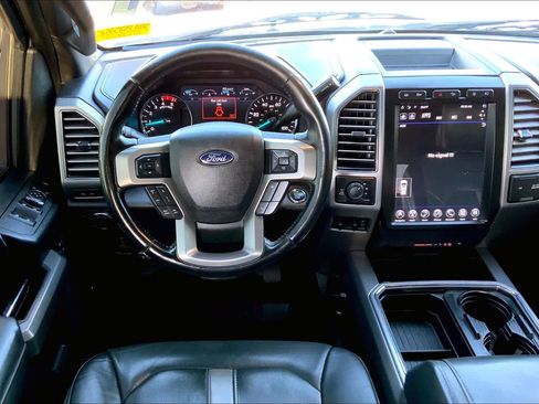 Used 2018 Ford F250 Platinum w/ Platinum Ultimate Package AWD/4WD image 6