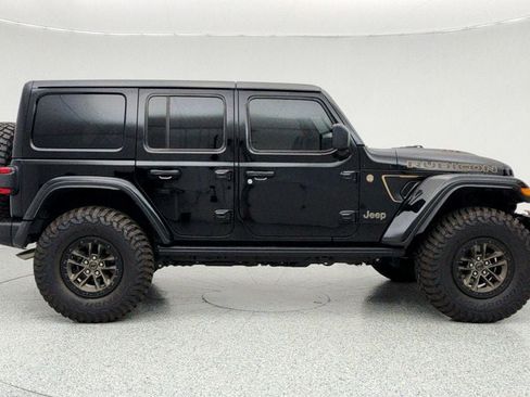 Used 2025 Jeep Wrangler Unlimited Rubicon 392 AWD/4WD image 4