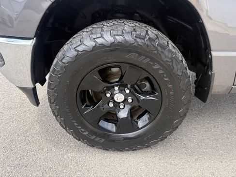 Used 2021 RAM 1500 Big Horn AWD/4WD image 13