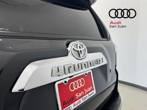 Used 2024 Toyota 4Runner Limited AWD/4WD image 12