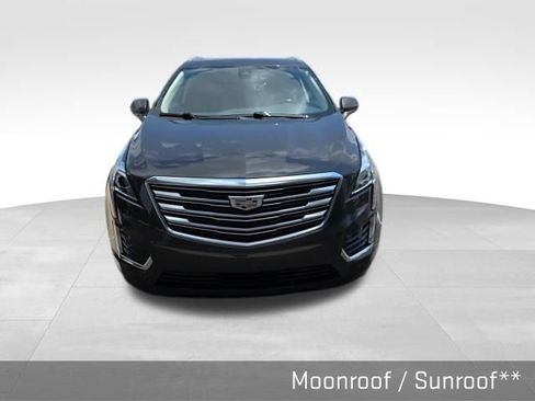 Used 2019 Cadillac XT5 Luxury FWD image 2