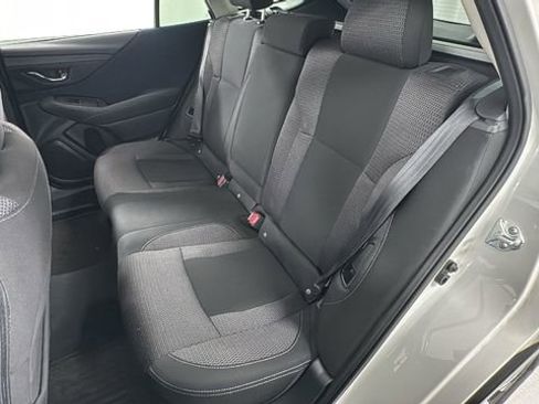 Used 2022 Subaru Outback Premium image 12