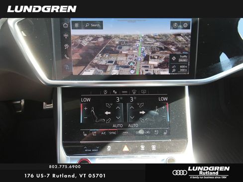 New 2025 Audi RS 6 performance image 4