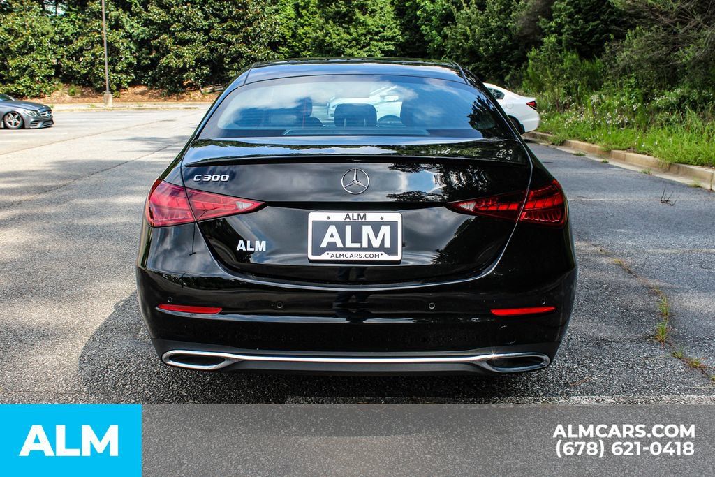 Used 2024 Mercedes-Benz C 300 Sedan image 10