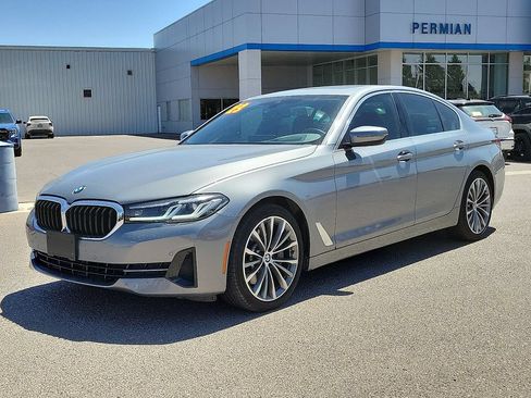 Used 2023 BMW 530i w/ Premium Package RWD image 6