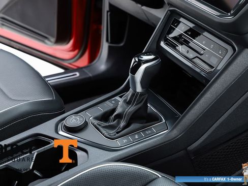 Used 2024 Volkswagen Tiguan SEL R-Line image 75