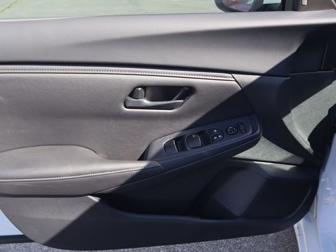 New 2025 Nissan Sentra S image 15