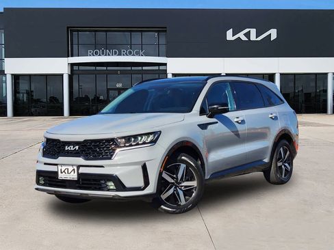 Used 2022 Kia Sorento EX w/ Panoramic Sunroof Package image 1